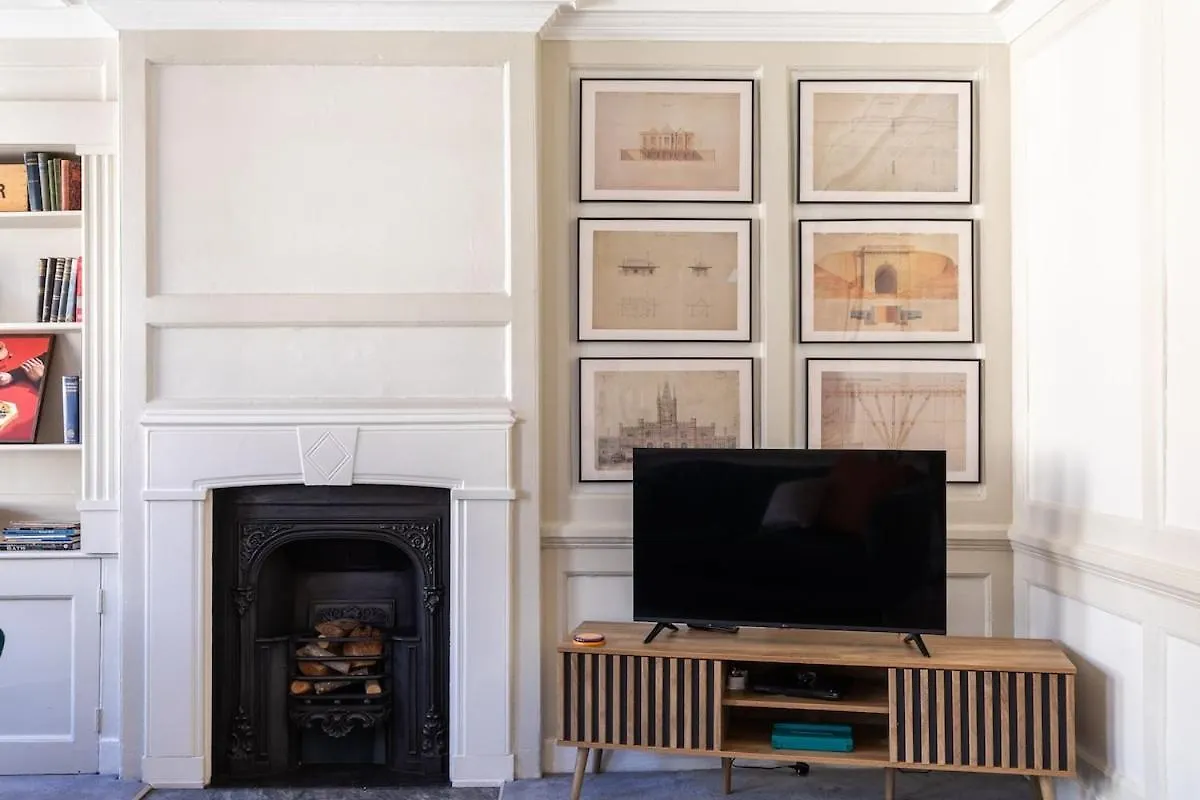 Pierrepont Street - Most Central Location - Charming 1-Bed Apartment 바스 영국